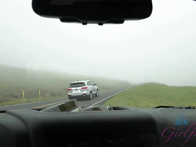 Teen bikini girl Kate Bloom diving and showing her twat in the car