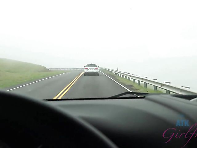 Teen bikini girl Kate Bloom diving and showing her twat in the car