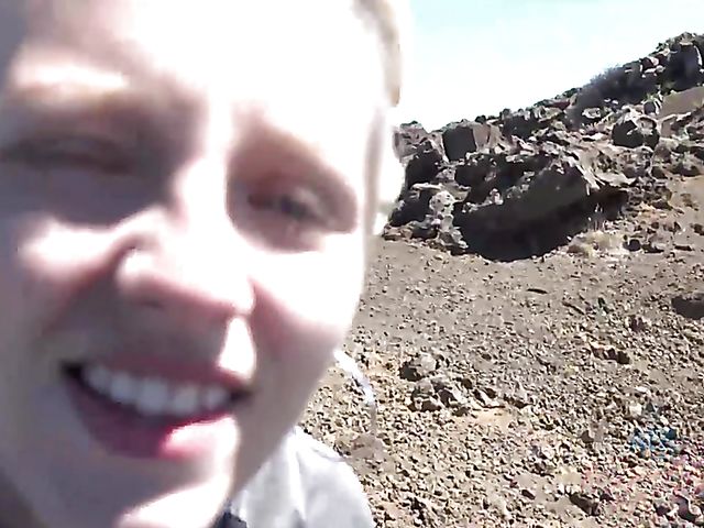 Teen bikini girl Kate Bloom diving and showing her twat in the car