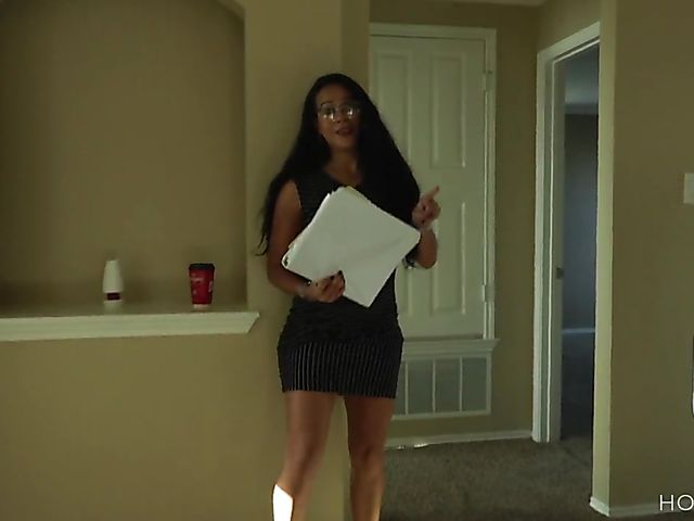 Squirt orgasm and doggystyle creampie with a smoking hot realtor