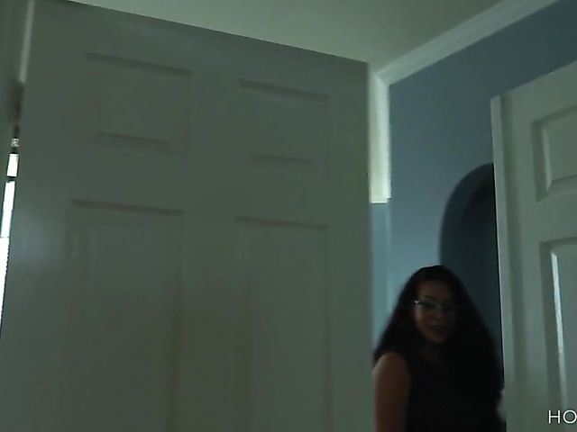 Squirt orgasm and doggystyle creampie with a smoking hot realtor