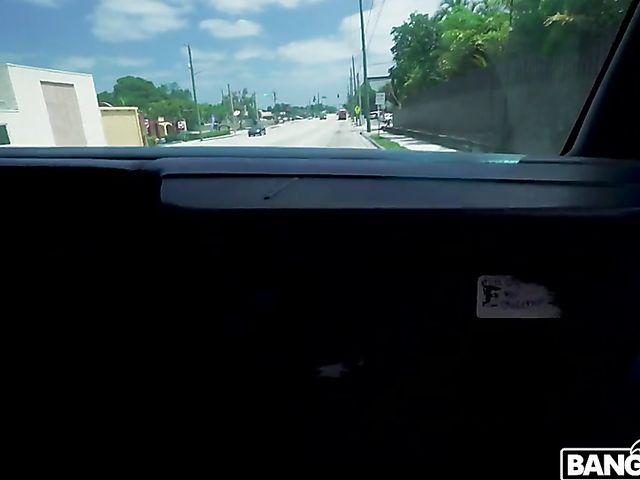 Facial in a van for petite Chinese teen Lulu Chu