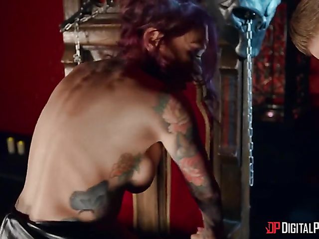 Kinky Monique Alexander and Madison Ivy threesome with Danny D 