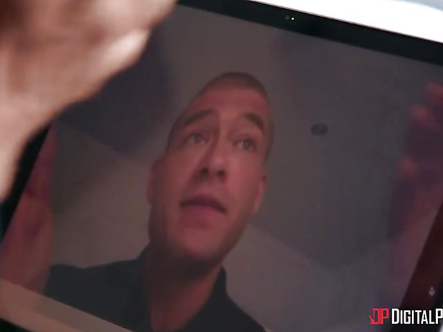 Natural tits slut Kimmy Granger gets sweaty fucking that guy