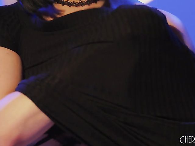 Whitney Wright - Masturbation solo with her black hitachi toy in the evening