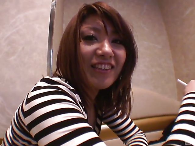 Tiny titty Hazuki Sunaaya gets her japanese shaved pussy plugged