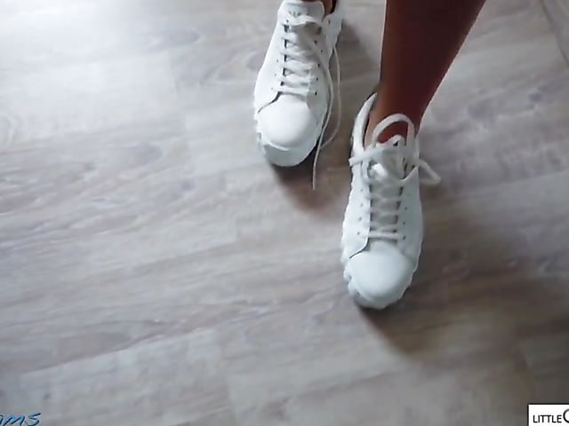 Little Caprice POV morning fucking with her lucky boyfriend