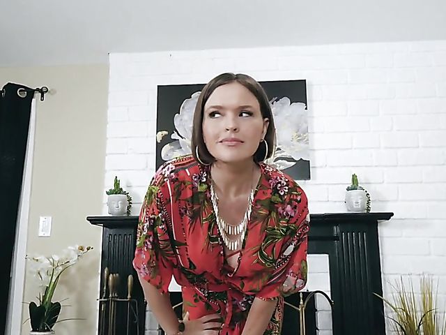 Jerk off instructions from big titted curvy mom Krissy Lynn