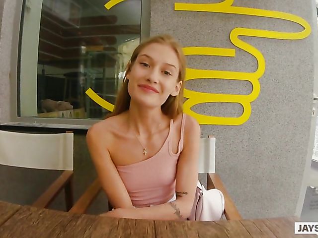 Hot POV with cute skinny chick Tiffany Tatum in Budapest