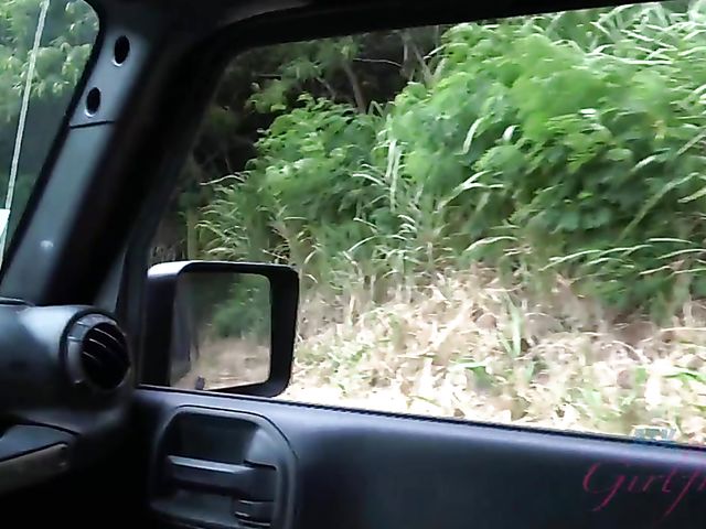 POV outdoor quickie with his bikini girlfriend Chloe Temple