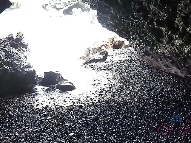 Smoking teen Lola Fae gets fingered in the car and blows outdoors