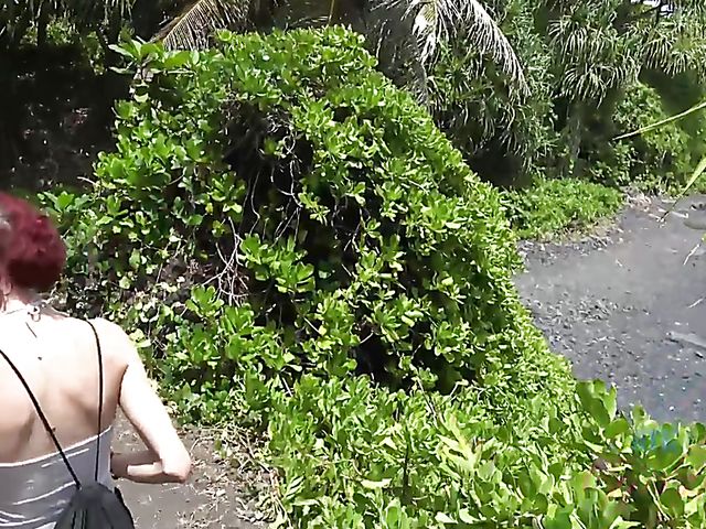 Smoking teen Lola Fae gets fingered in the car and blows outdoors