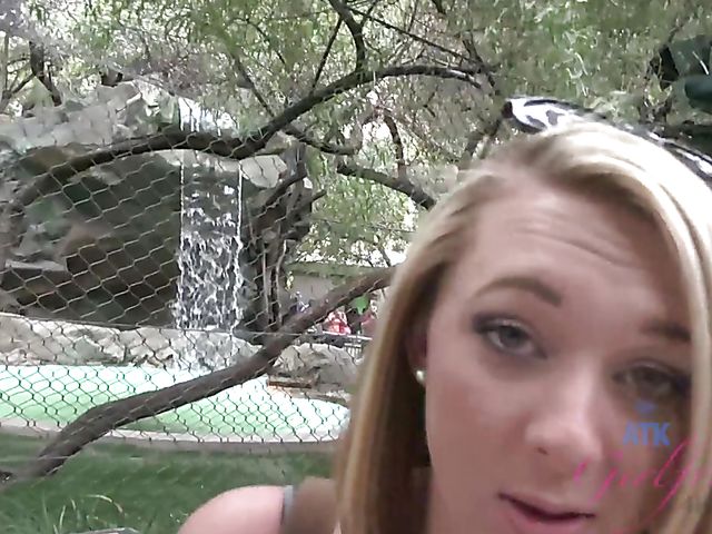 Sexy girlfriend Brooke Wylde displays her big wet tits in the bathtub