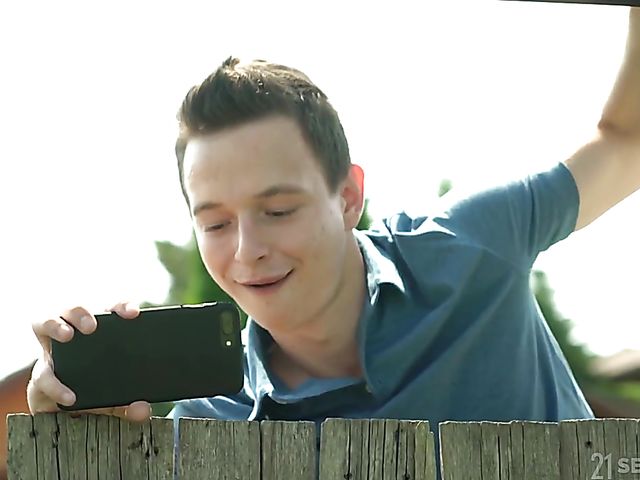 Alexa Si - Hot looking neighbor MILF and boy banging with a passion