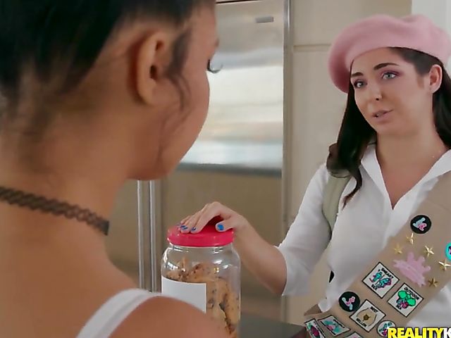 Reality Kings anal with bad cookies selling ranger Keira Croft