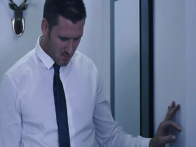 Daisy Steel - Cum on belly in the night time