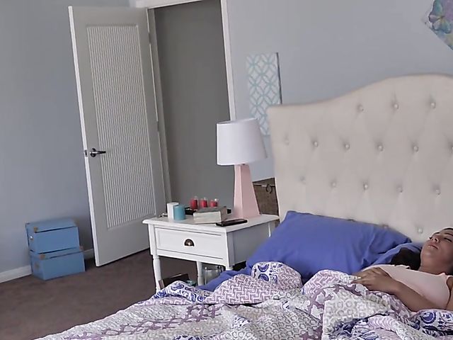 His mannequin sex fantasies become real with pale skin blonde MILF Natasha James