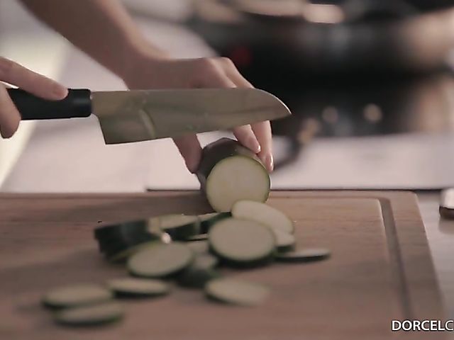 Slim anal lover Rebecca Volpetti gets pounded in the ass