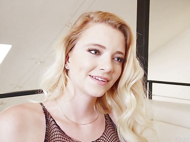 Manuel Ferrara and Riley Star both love hard sex