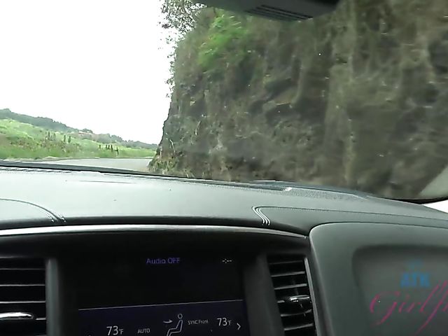 Outdoor POV fun with Vera King on the way to the beach