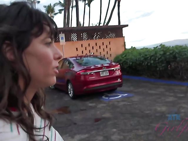 Outdoor POV fun with Vera King on the way to the beach