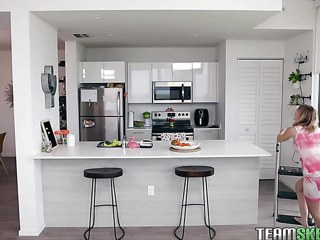 Hide and seek fuck with extra small teen Kara Lee