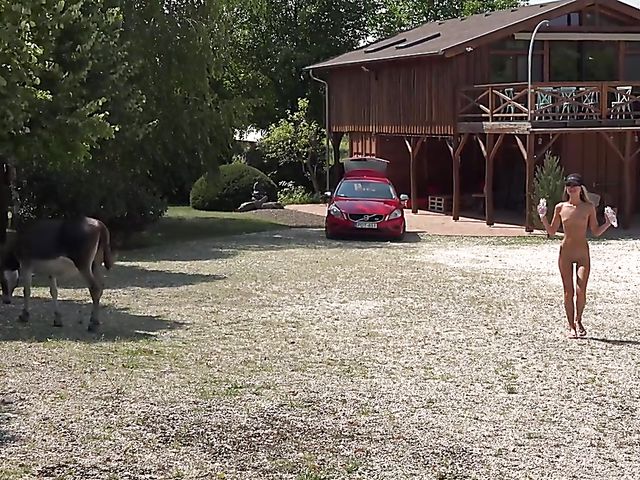 Behind the scenes of Talia Mint's outdoor pussy insertions by the helicopter