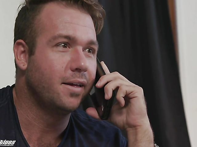 Teen with big bouncing tits Gabbie Carter banging in bed