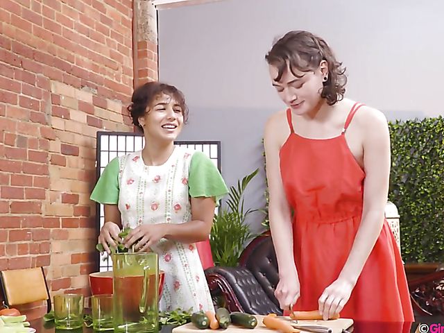 Dodi fucks Rubi Valentines' lesbian hairy pussy with a cucumber