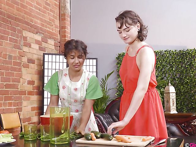 Dodi fucks Rubi Valentines' lesbian hairy pussy with a cucumber