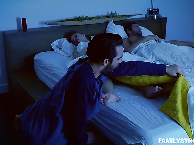 Sleeping MILF Britney Amber getting eaten out by her pervy stepson and having silent sex