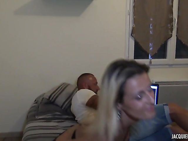 22-year-old French babe with firm boobs Lilou flashes her slit on the beach and gets fucked