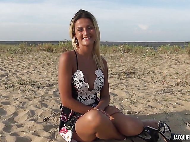 22-year-old French babe with firm boobs Lilou flashes her slit on the beach and gets fucked