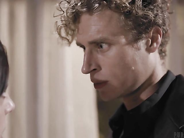 Whitney Wright's wild hard sex session with Michael Vegas