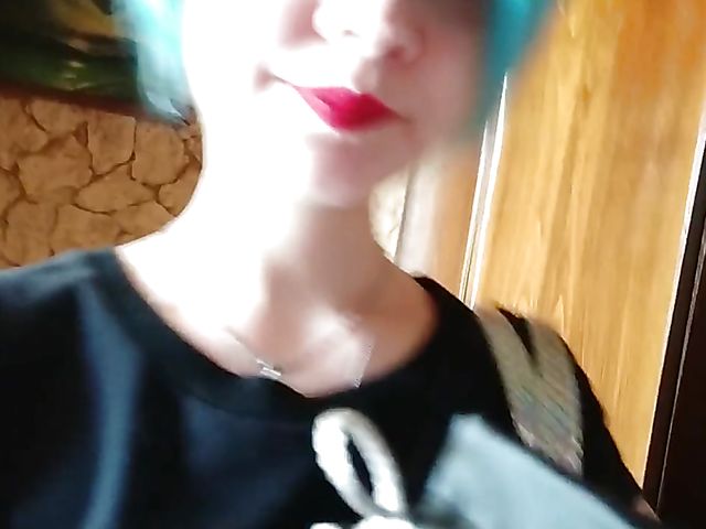 Russian amateur goes out with ben wa balls in her vagina