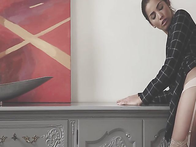 Erotica sex by FrolicMe featuring Loren Minardi fucking with her man