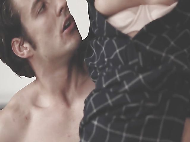 Erotica sex by FrolicMe featuring Loren Minardi fucking with her man