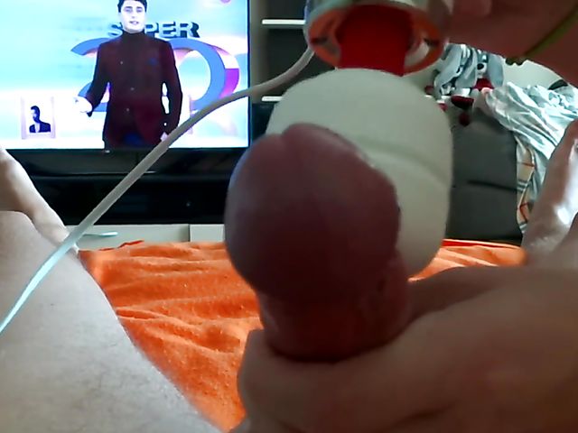 Russian amateur handjob and cock stimulation with a hitachi to cum