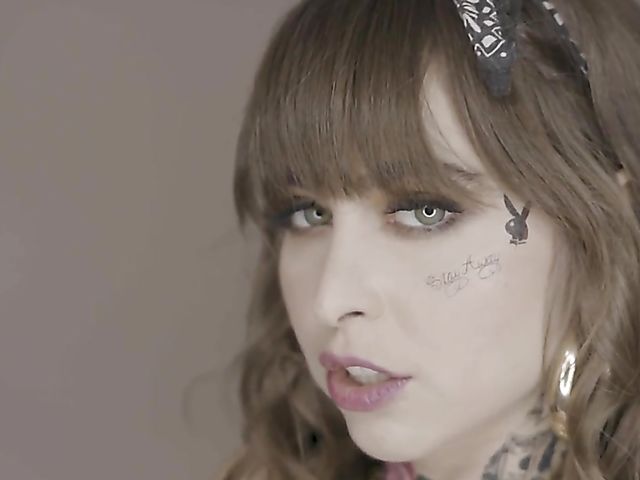 Inked up Riley Reid interracial fun with a black gun in her pussy