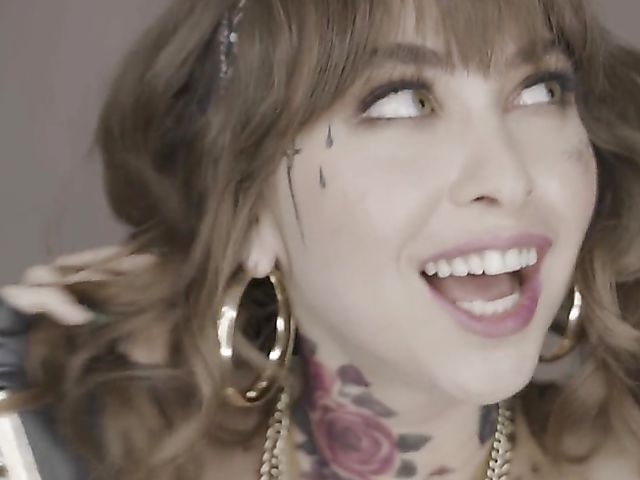 Inked up Riley Reid interracial fun with a black gun in her pussy