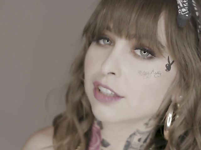 Inked up Riley Reid interracial fun with a black gun in her pussy