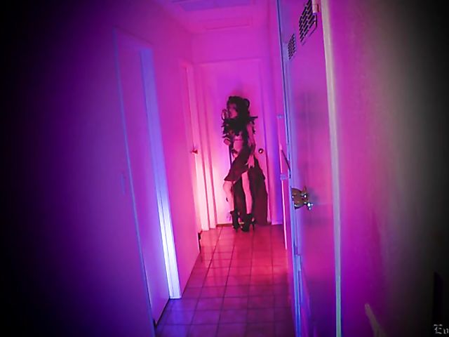 Redhead anal demoness Lola Fae gets assfucked by a tattooed guy 