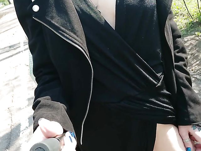 Amateur public pussy flashing and eating off the toilet