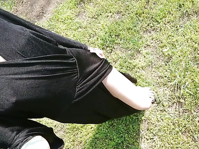 Amateur public pussy flashing and eating off the toilet