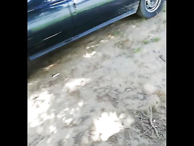 Outdoor amateur Alina stripping and fucking in nature