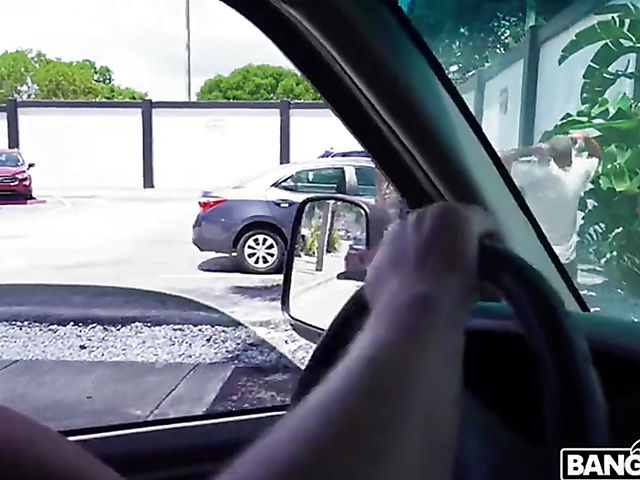 Sporty latina in spandex leggings Maya Farrell rides a cock on a bus