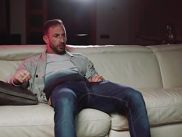 Black stockings blowjob in the evening with MILF Sonia Lion