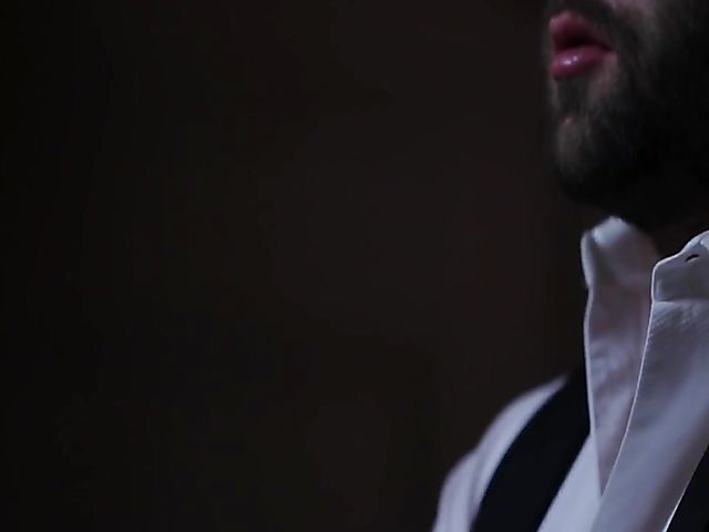 Erotic threesome with provocative waitress Daisy Steel