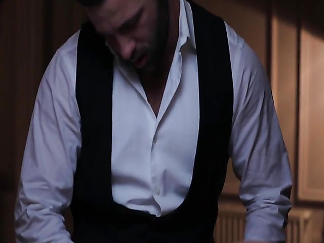 Erotic threesome with provocative waitress Daisy Steel