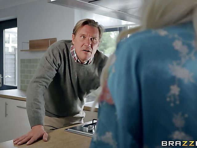 Secret fuck with busty blonde MILF Brooklyn Blue